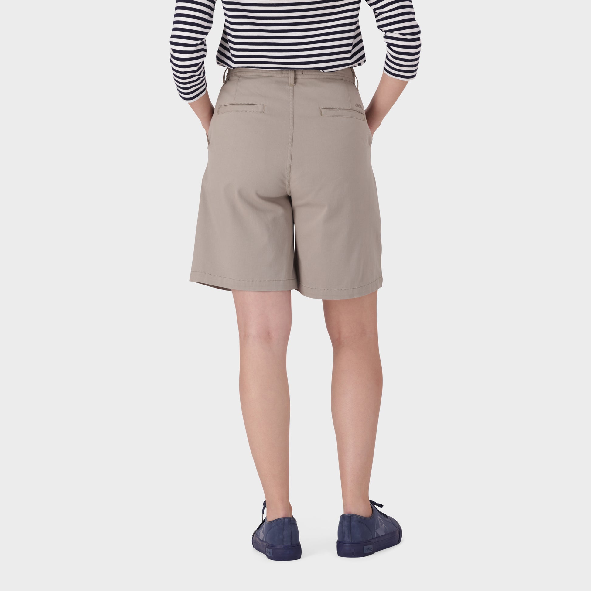 Relaxed Chino Short (1)