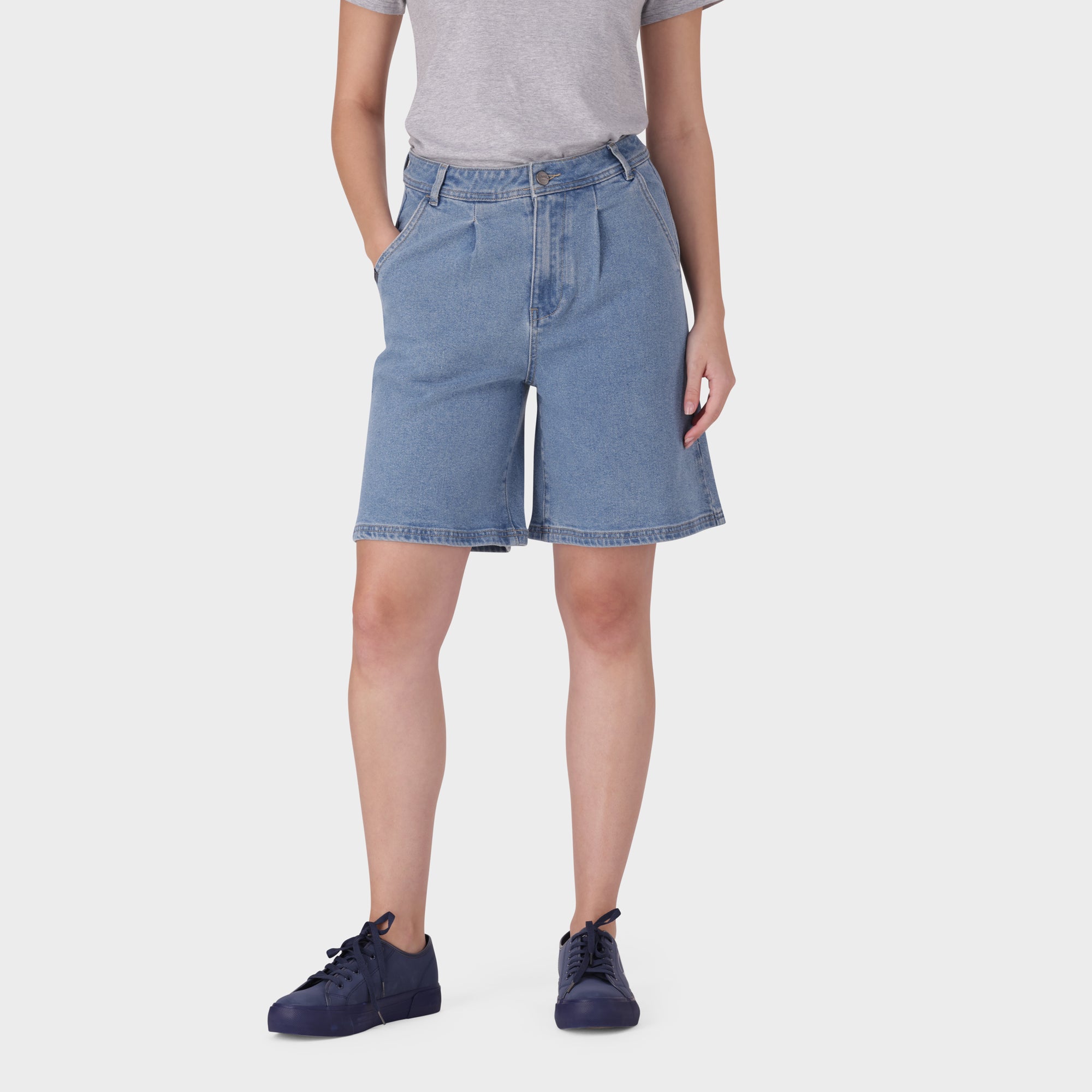 Relaxed Denim Short