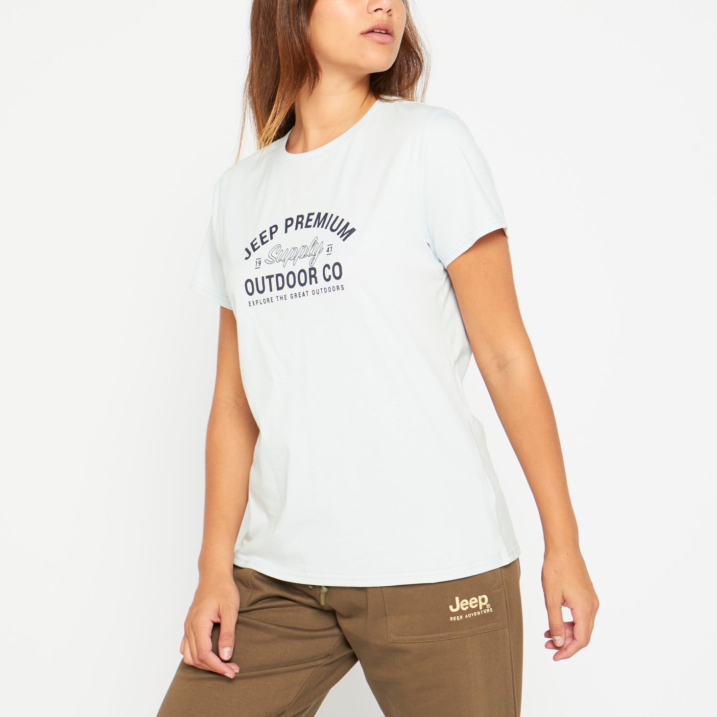 Explore Outdoors Logo T-Shirt (1)