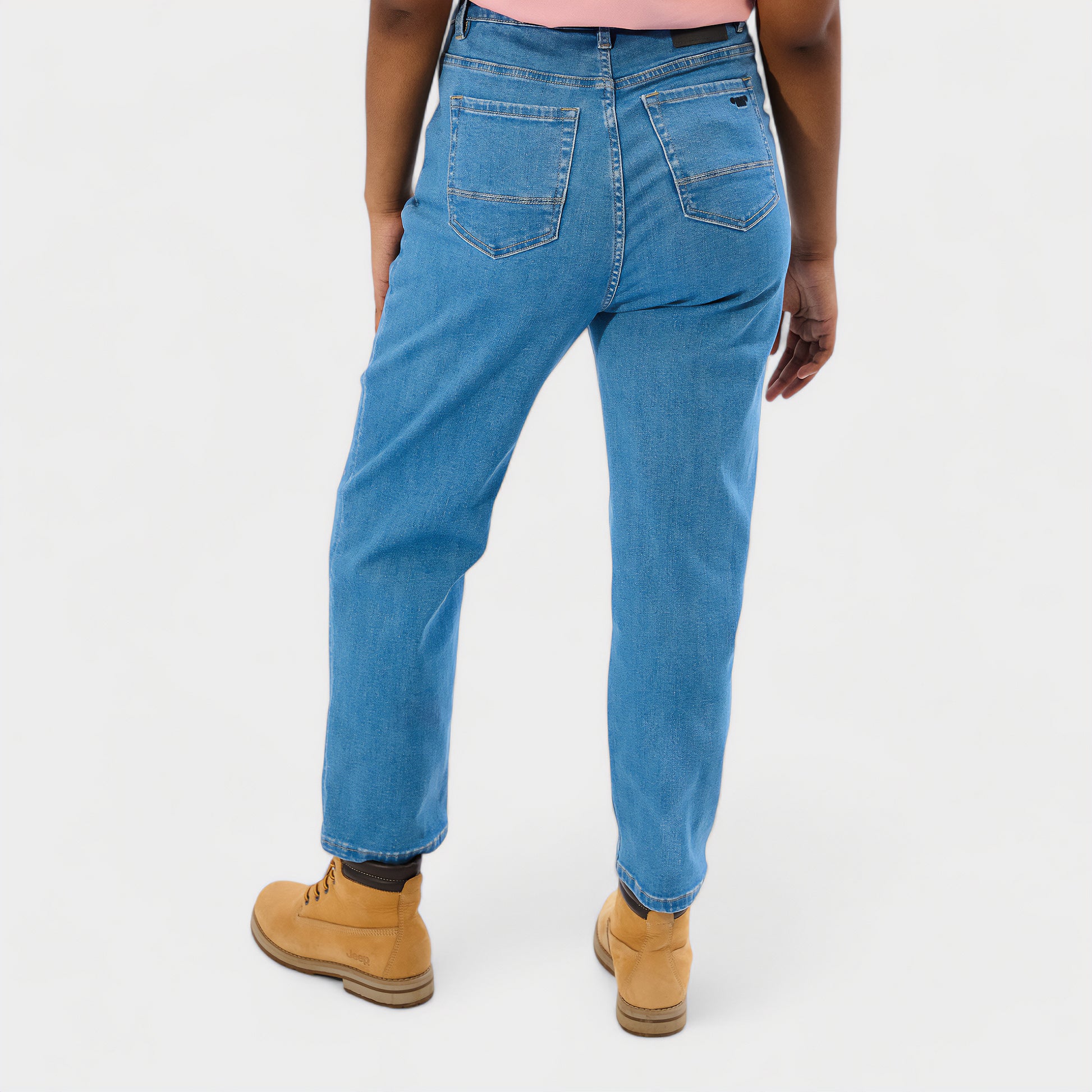 Mom Jean Medium Wash (1)