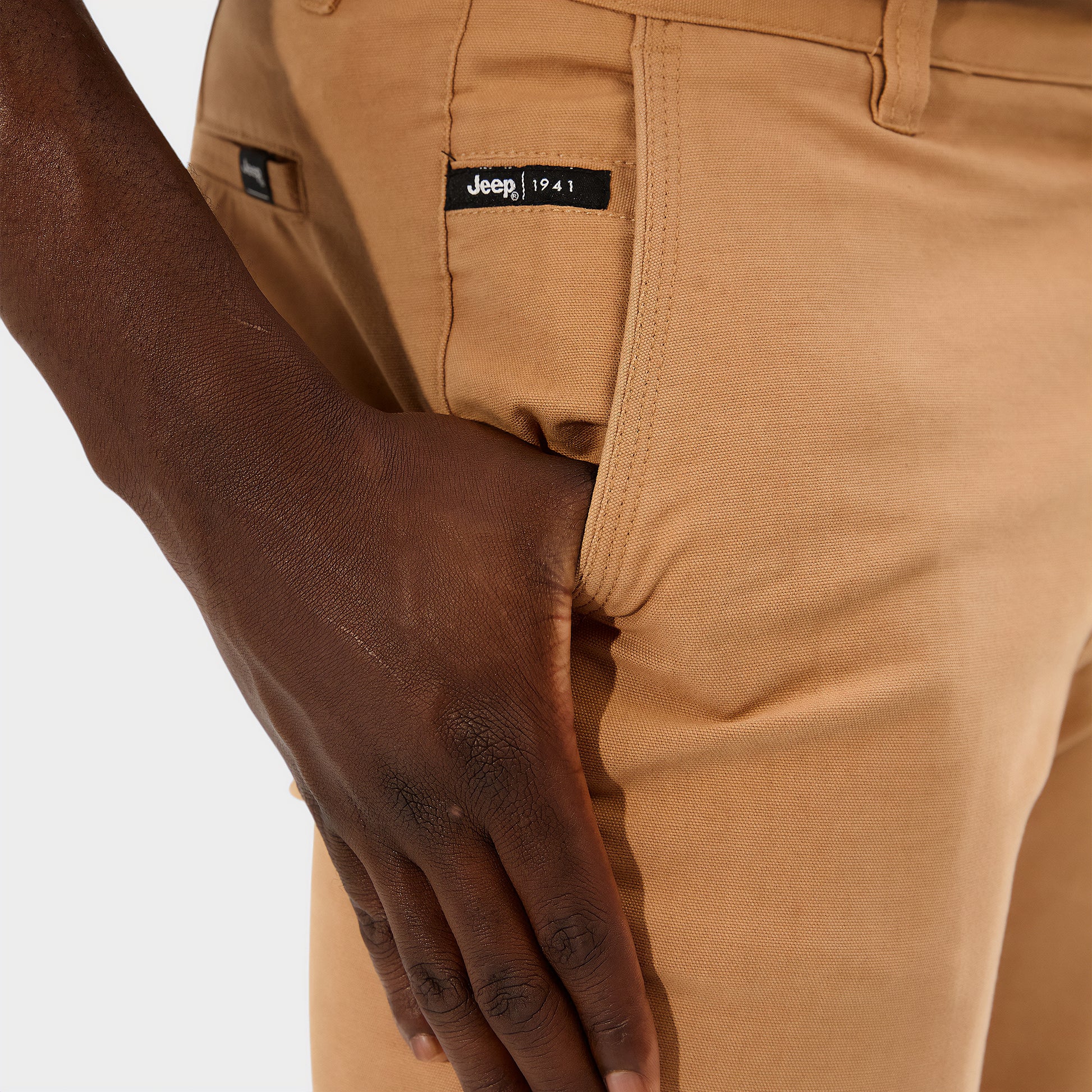 Classic Stretch Canvas Chino (4)